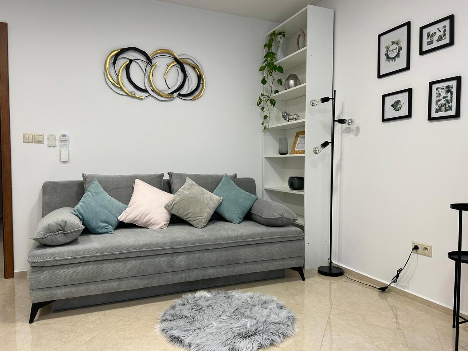 Apartment Leo Free Parking - President Palace *